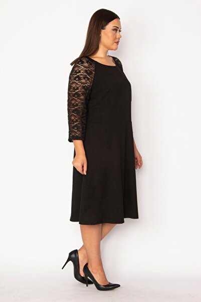 Şans Women's Plus Size Black Sleeves Lace Crepe Dress 65n29414