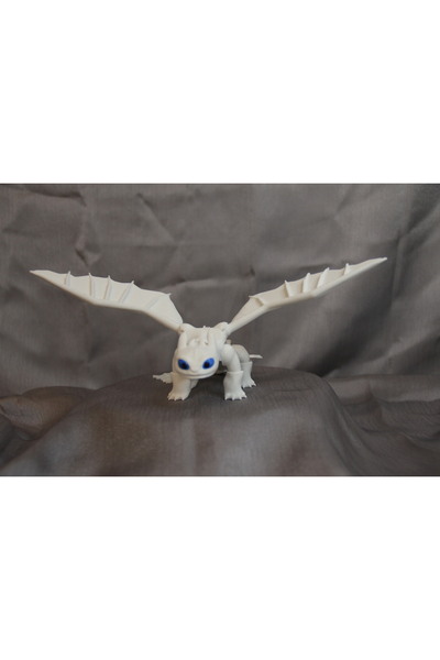 3D Ejderhanı Nasıl Eğitirsin- Işığın Öfkesi Beyaz Hareketli Ejderha Figür