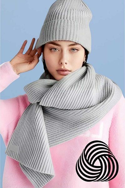 Trenderrs Set de berete din lână mohair pentru femei