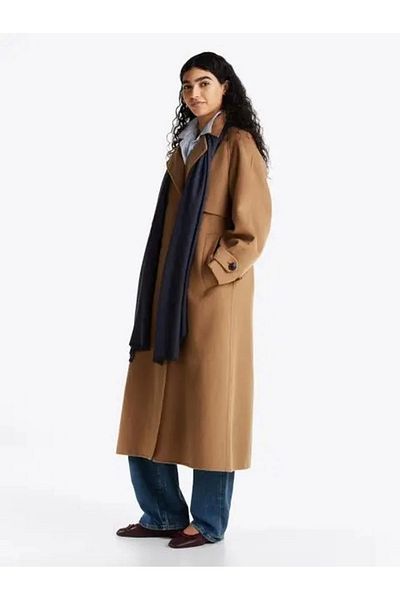 Tommy Hilfiger Women's Jacquard Blue Scarf