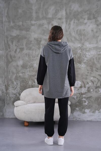 WestBound Gray Women's Sports Double Set - Half Zipper