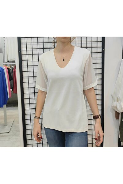 Butik Şans بلوزة JM بأكمام قصيرة ورقبة على شكل حرف V وأكمام قصيرة من التول