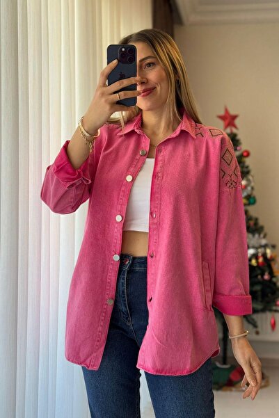 Kubos Moda قميص جبردين فوشيا مطرز على الكتف