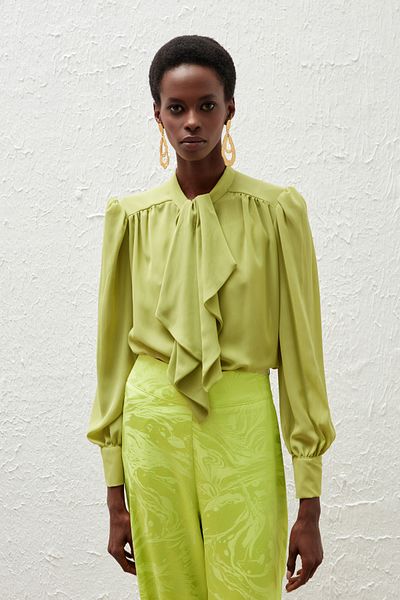 Sateen Scarf Collar Casual Blouse - Oil Green