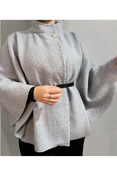 Butik Beyza Single Button Belted Boucle Fabric Kimono Poncho