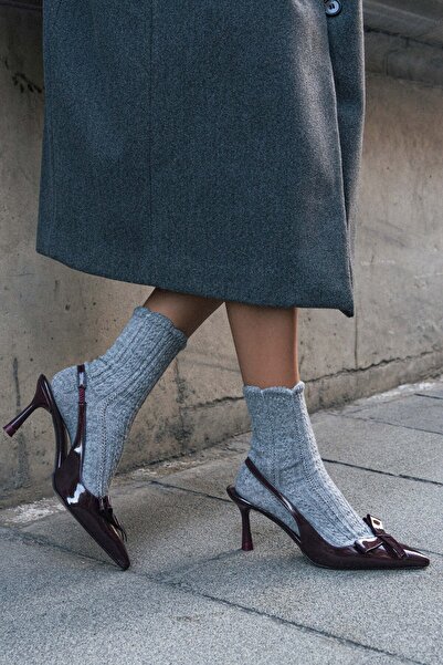 NİŞANTAŞI SHOES Dámské boty na podpatku Lucinda Claret z červené lakované kůže s mašličkou