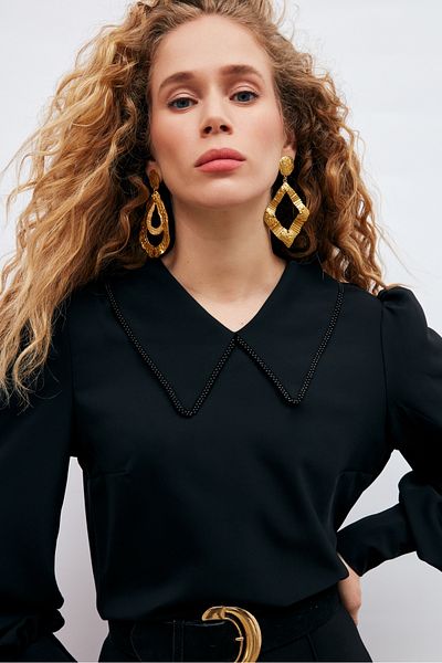 Sateen Black Pearl Collar Blouse