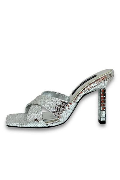 KRISTE BELL Crocodile Silver Stone Snake Patterned Banded Women's Heeled Slippers