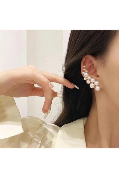 Pelin Aksesuar İncili Gold Zincir Sallantılı Asimetrik Küpe