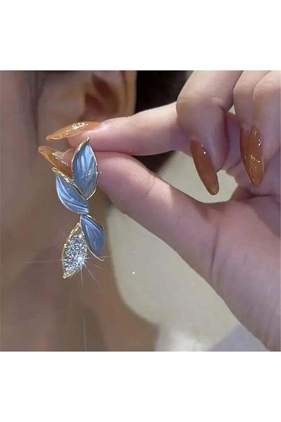 Pelin Aksesuar Blue Leaf Earrings with Crystals