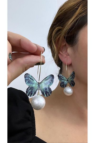 Pelin Aksesuar Green Butterfly Earrings with Large Mother-of-Pearl Pearls