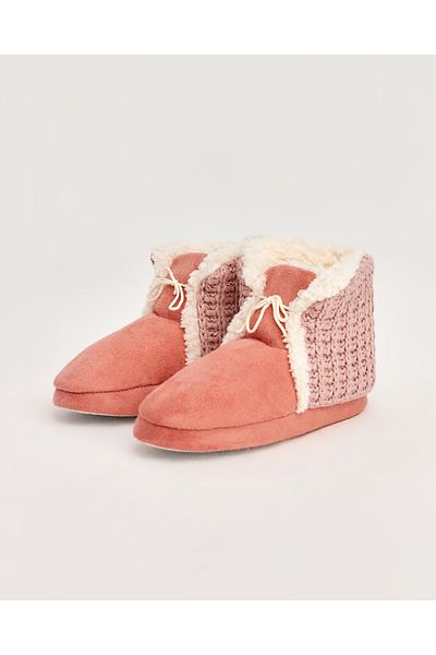 Chirpy Swen - Pink Women's Slippers with Lacing Detail