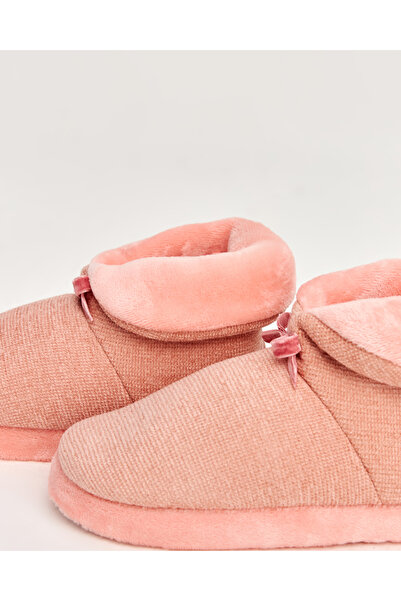 Chirpy Ment - Kurdeleli Kadın Panduf