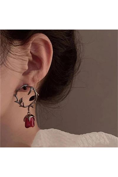 Pelin Aksesuar Circle Red Rose Figured Leaves Gothic Earrings