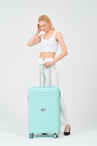 Diseno Keo-Plus Turkuaz Orta Boy Silikon Kırılmaz PP Valiz