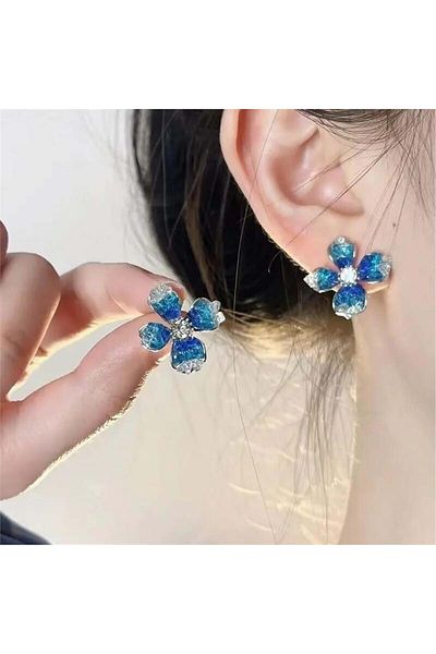 Pelin Aksesuar Navy Blue Flower Patterned Earrings