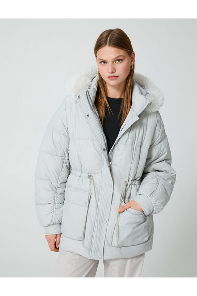 Koton Πουφερ Μπουφάν με κουκούλα από ψεύτικη γούνα Λεπτομερής τσέπη δεμένη