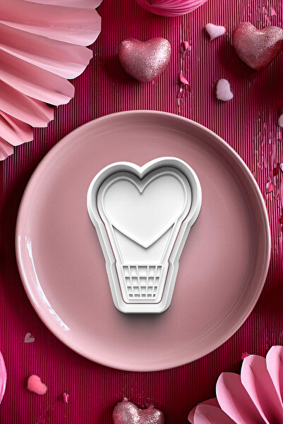 Deep Sweet قالب تقطيع البسكويت على شكل قلب من Love Balloon