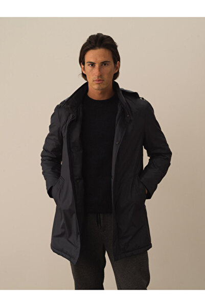 Xint Erkek Siyah Formunu Koruyan Regular Fit Uzun Şişme Kaban