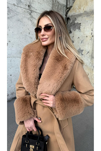 ByRanaBuyuk Camel Sleeve and Collar Fur Coat
