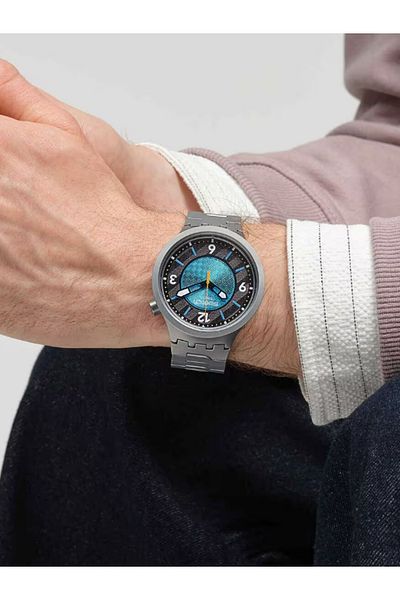 Swatch Men's Wristwatch SB07S116G - Stylish and Functional Design
