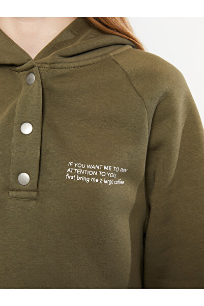 LC Waikiki Langärmliges Damenkleid mit Kapuze und Textdruck