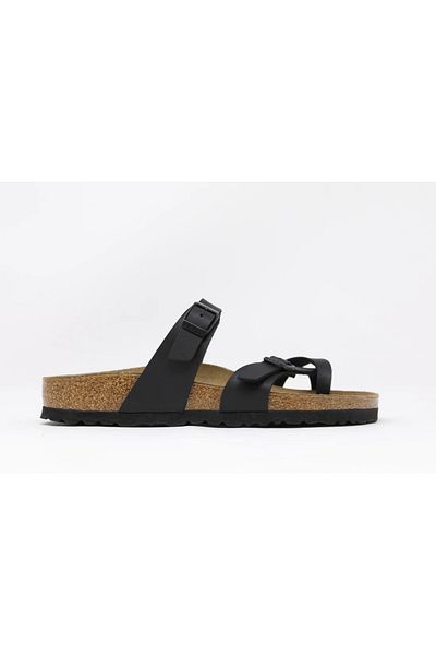 Birkenstock Mayarı النعال السوداء