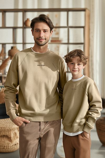 TRENDYOLKIDS Pletená mikina Mink Boy Father-Son Slogan Tkdaw25Sw00060