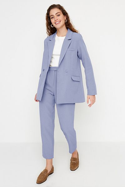 Trendyol Modest Hellblaues Blazer- und Hosen-Set – gewebt TCTAW23US00132