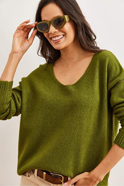 Olalook Women's Green V-Neck Soft Textured Knitwear Sweater Kzk- 19000598