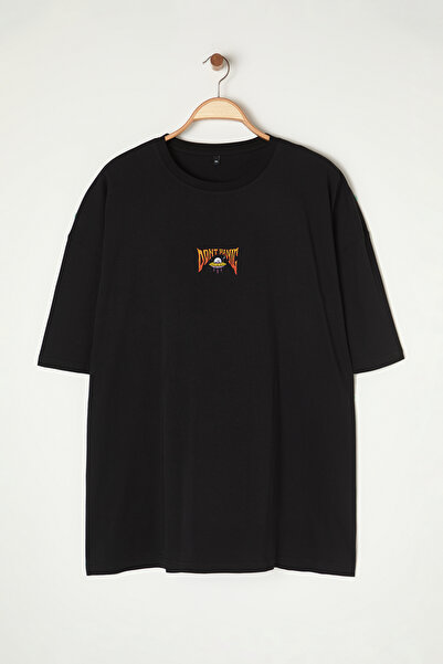 Trendyol Collection Black Space Printed Oversize Cotton T-Shirt - Tmnss25Bf00017