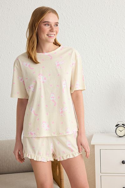 Trendyol Collection Ecru Animal Ruffle Single Jersey gestricktes Pyjama-Set THMSS25PT00071