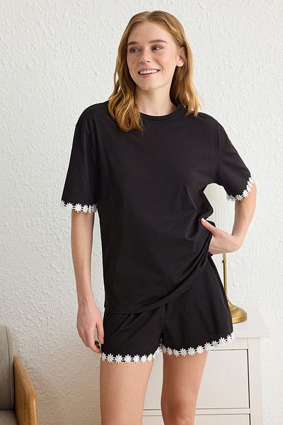 Trendyol Collection Set de pijamale tricotate cu jerseu unic cu accesorii negre solide THMSS25PT00076