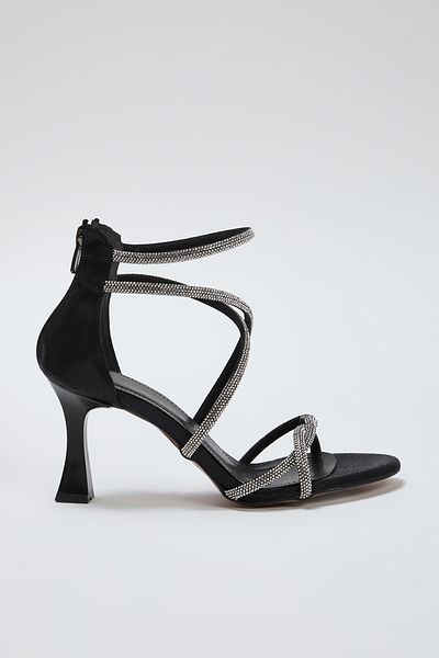 TRENDYOL SHOES Damen-Abendkleid-High-Heels mit Knöchelriemen und dünnem Absatz in Schwarz mit Strasssteinen TAKSS25TO00006