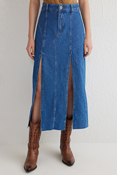 Trendyol Collection Dark Blue Slit Stitching Detail Midi Denim Skirt Twoss25Et00001