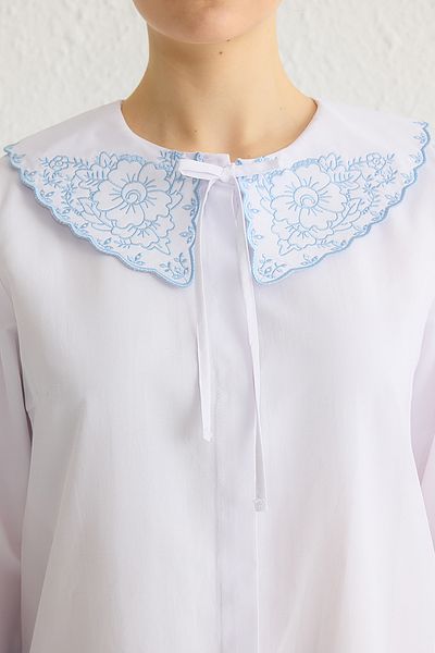 Trendyol Modest قميص منسوج بياقة بيبي بيبي باللون الأبيض TCTSS25TG00004