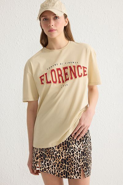 Trendyol Collection Stone 100% bumbac cu decolteu rotund, tricou tricotat supradimensionat/largi, imprimat TWOSS22TS0994