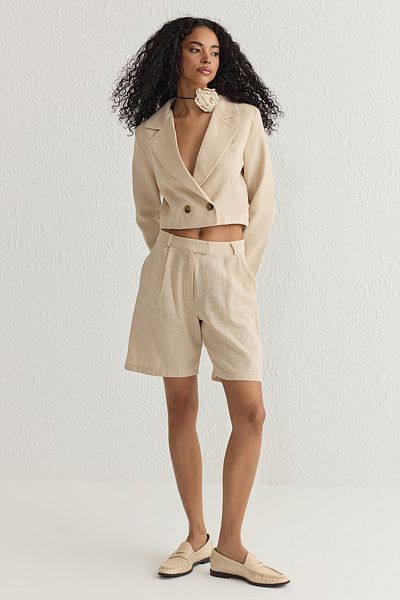 Trendyol Collection Beige Shorts & Bermudas TWOSS25SR00030