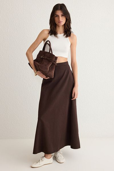 Trendyol Collection Brauner Maxi-Jeansrock mit Volants TWOSS25ET00005