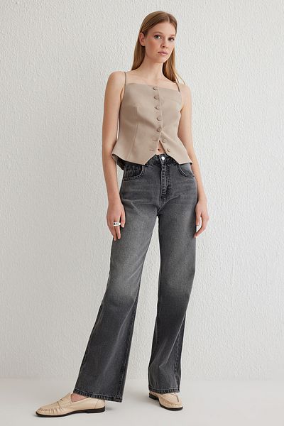 Trendyol Collection Anthrazitfarbene Jeans mit hoher Taille und weitem Bein TWOSS25JE00132