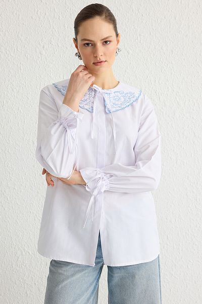 Trendyol Modest قميص منسوج بياقة بيبي بيبي باللون الأبيض TCTSS25TG00004