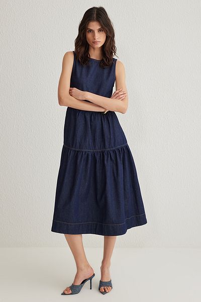 Trendyol Collection Maxi džínové šaty Blue Flounce Twoss25El00007