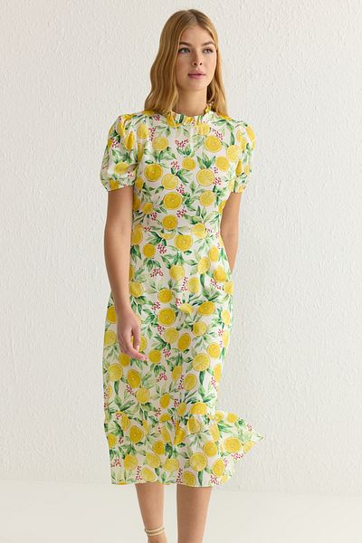 Trendyol Collection Gelbes, geblümtes, gerüschtes Midi-Webkleid TWOSS20EL0894