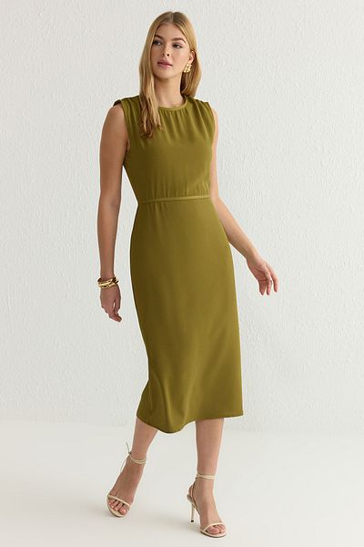 Trendyol Collection Λιπαρό πράσινο ίσιο μίντι υφαντό φόρεμα TWOSS25EL00013