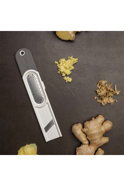 Microplane Ginger Grater Slicing Peeling Utensil - 3 in 1