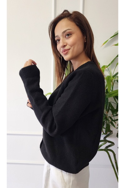 Dilvin 60936 Bisiklet Yaka Boncuk Düğmeli Triko Hırka