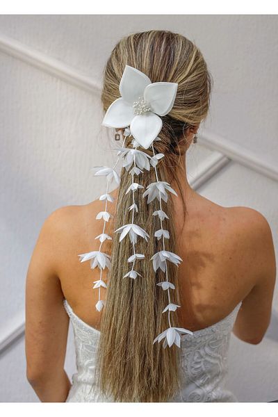 Turkuaz Accesoriu pentru păr de mireasă/ Nuntă Nuntă Cataramă de mireasă cu flori albe