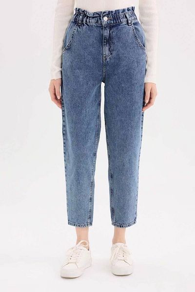 DeFacto Leichte Jeans mit hoher Taille und Gummizug – bequem geschnittene Paperbag-Hose 3194595