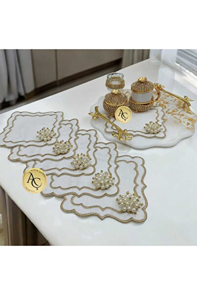 Altın Çeyiz Tekstil Gold İncili Broş Detaylı 6'lı Sunumluk Kokteyl Kahve Peçetesi