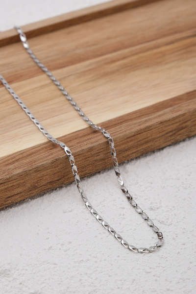 ESBAFLOR قلادة سلسلة ببغاء رفيعة من الفولاذ مقاومة للتشويه 2 مم مناسبة للاستخدام اليومي